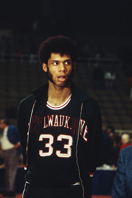 由与金额 由与金额